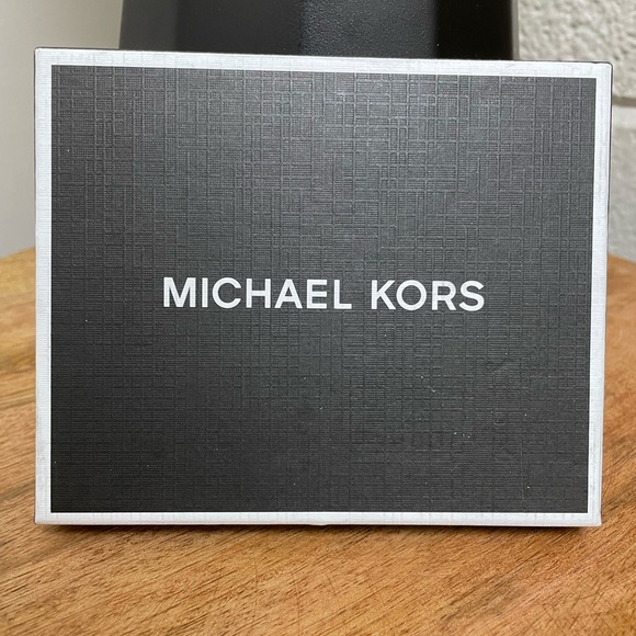 Michael Kors Jet Set Men’s Bifold Black Monogram Wallet - Picture 5 of 5